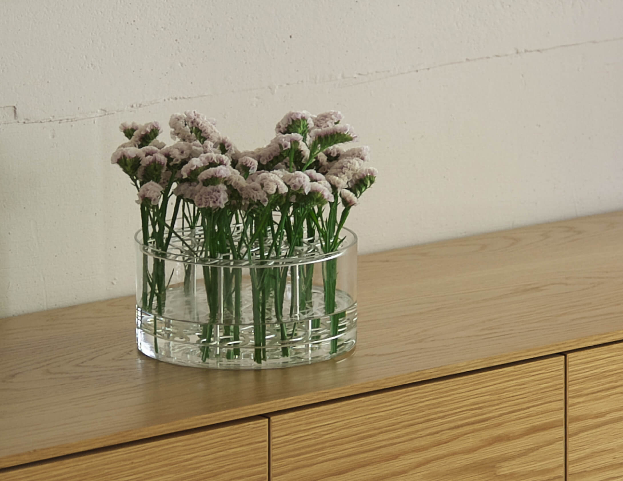 ANG VASE Large