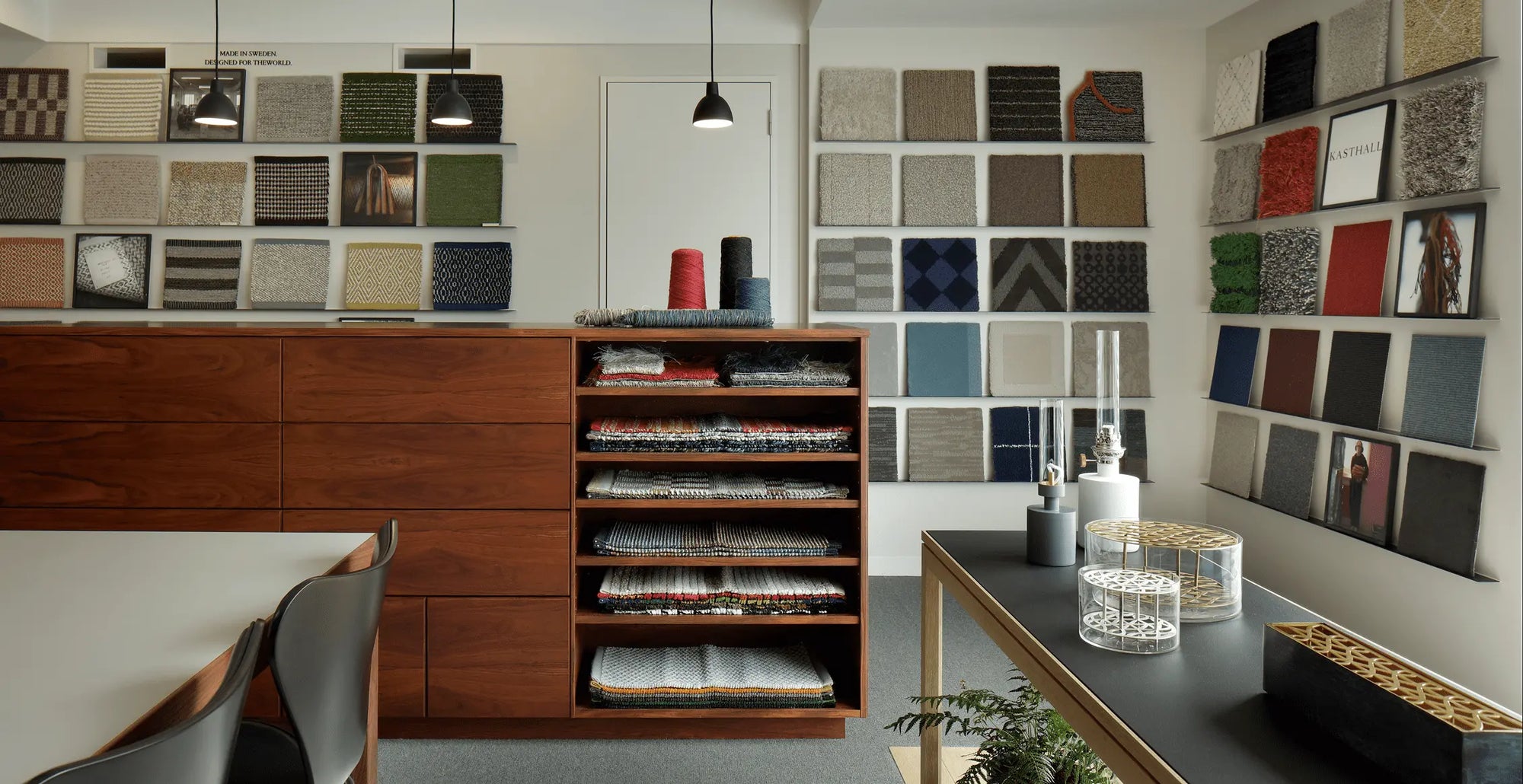 EMC LIVING STORE